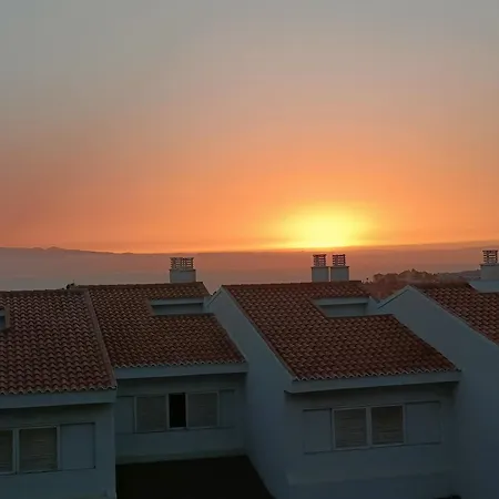 Ola Serena Daire Costa Adeje