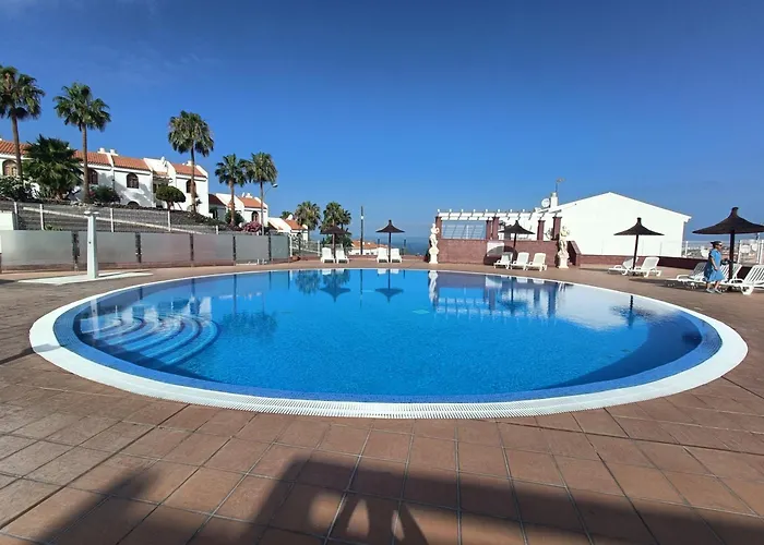 Ola Serena * أذيخي